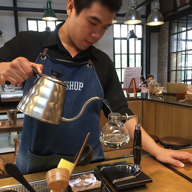 Tính điểm hòa vốn cho quán cà phê nhỏ: công thức, ví dụ bằng số và 7 cách rút ngắn thời gian hòa vốn